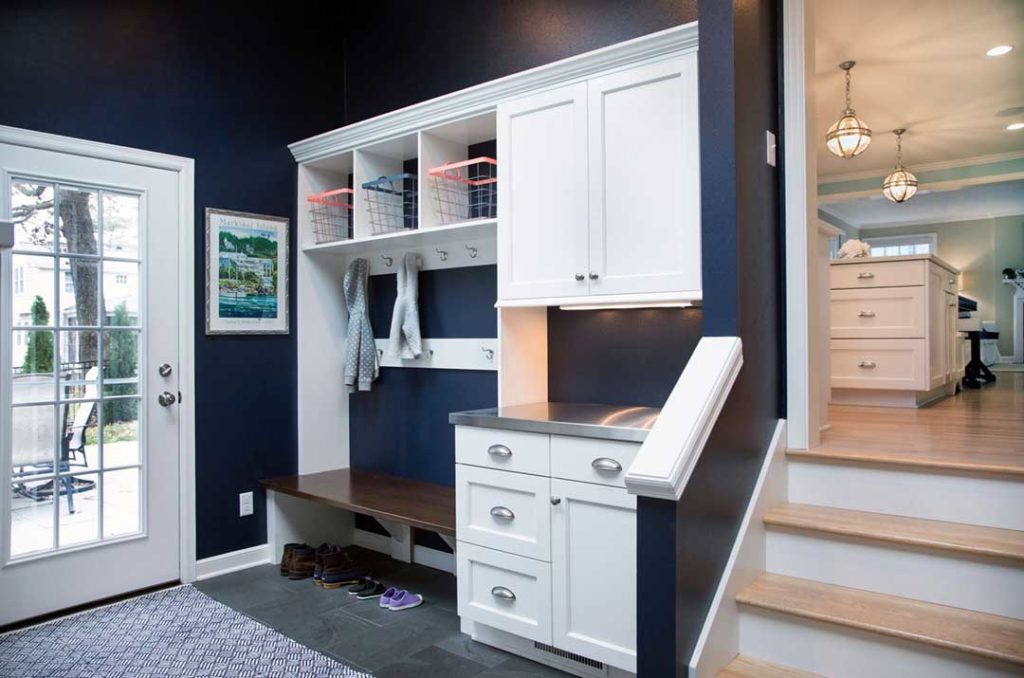 Madison-WI-Transitional-Kitchen-and-Mudroom-Addition-Mudroom-Cabinets