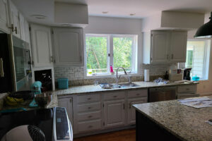 kitchen sink before the remodeling process