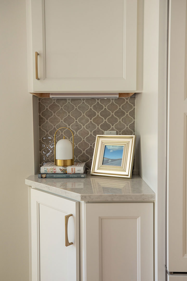 Corner Cabinet